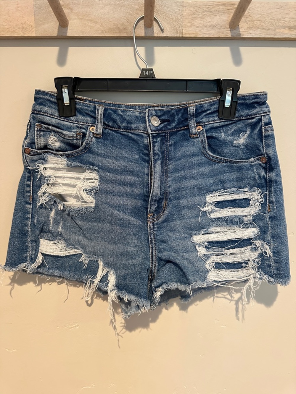 American Eagle Outfitters Distressed Denim Cutoff Mom Shorts - Blue